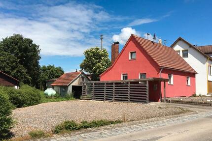 Haus Schelklingen Justingen - 850,00&nbsp;EUR Kaltmiete, ca.&nbsp; 100,00&nbsp;m&sup2; in Schelklingen (PLZ: 89601)
