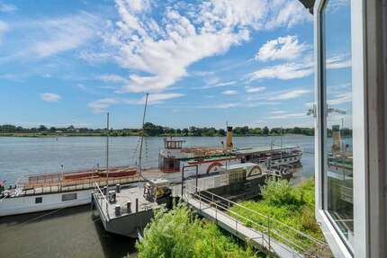 Haus zum Kaufen in LauenburgElbe Glüsing 239.000,00 € 247 m² - Lauenburg/Elbe / Glüsing