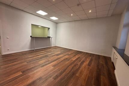 Helle 135 qm 5-Zimmer-Erdgeschosswohnung mit Terrasse in Premiumlage - Zerbst (Anhalt)