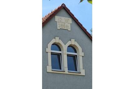 2-Zimmer-Wohnung, Balkon, Wanne, Dusche, nette Nachbarn .... - Dresden Briesnitz