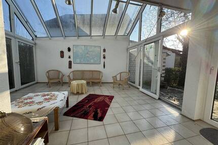 Ein-Zweifamilienhaus in Linkenheim-Hochstetten