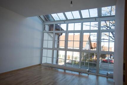 Helle und großzügige 2,5–3 Zimmer Wohnung in Herrsching - Herrsching am Ammersee