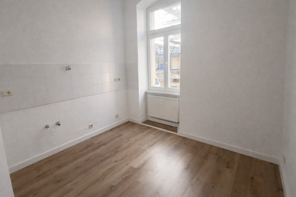 Renovierte 4-Zimmer-Wohnung im Erdgeschoss - ideal für WG oder Familie - Dresden Löbtau-Nord