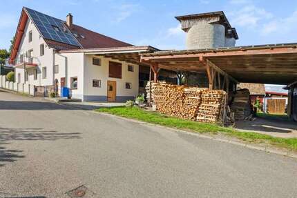 Haus zum Kaufen in Osterberg 379.000,00 € 185 m²