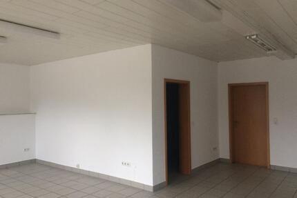 Aglasterhausen: Vermietung Gewerbefläche – ca. 50qm ebenerdig
