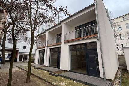 Haus zum Mieten in Berlin 1.399,00 € 77.89 m²
