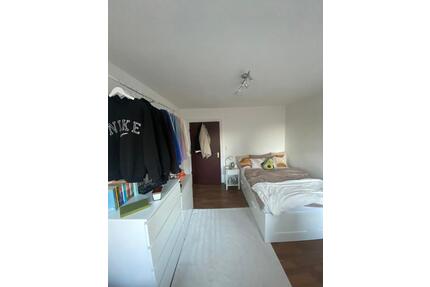 Schönes, helles WG-Zimmer in der Emder Innenstadt - Emden