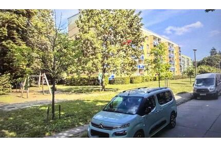 ‼️PRIVAT‼️3-Zimmer-Wohnung im 3. OG ‼️mit viel POTENZIAL‼️ - Potsdam Drewitz