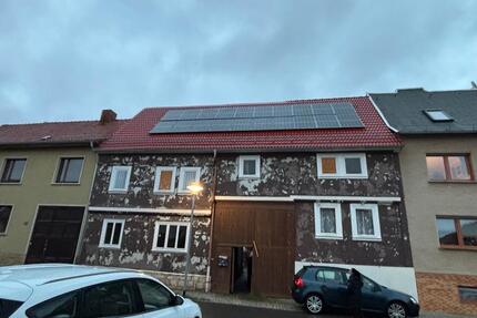 Haus mit Potenzial - 50.000,00&nbsp;EUR Kaufpreis, ca.&nbsp; 150,00&nbsp;m&sup2; in Breitenworbis (PLZ: 37339)