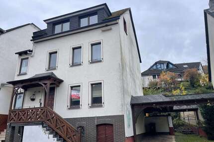 Haus zum Kaufen in Cochem 230.000,00 € 212 m²