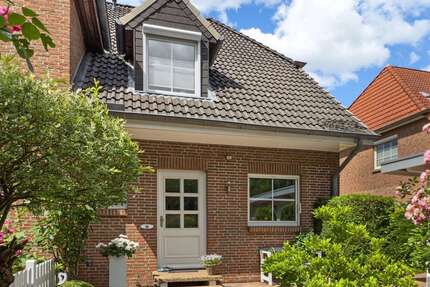 Haus zum Kaufen in Schwarzenbek 399.000,00 € 103 m²