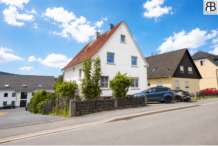 Haus zum Kaufen in Waldbröl 379.000,00 € 175 m²
