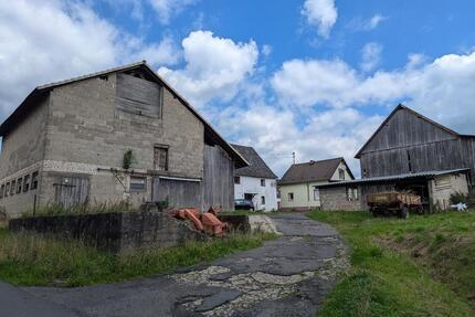 Bauernhof mit Stallungen + 2200qm Baugrundstück Sanierungsobjekt - Neunkirchen-Seelscheid