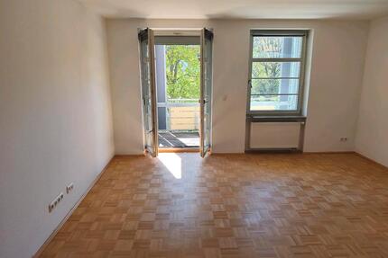 Helle Wohnung im 1.OG mit Balkon und Stellplatz - Erfurt Johannesvorstadt