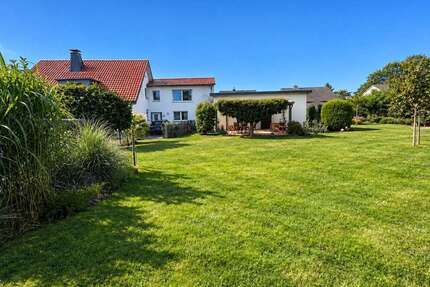 Haus zum Kaufen in Erwitte 399.990,00 € 277 m²