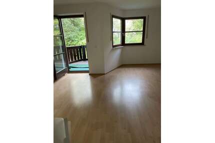 Wohnung zum Mieten in Taufkirchen 600,40 € 35.92 m²