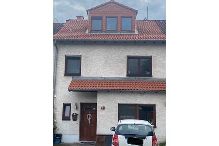 Zu verkaufen schönes Reihenhaus in Köln Immendorf
