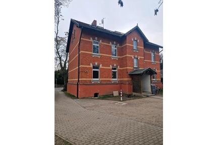 Haus zum Vermiten - 850,00&nbsp;EUR Kaltmiete, ca.&nbsp; 85,00&nbsp;m&sup2; in Bad Lauchstädt (PLZ: 06246)