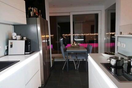 Traumhafte 3 Zimmer Penthouse-Wohnung - Bergisch Gladbach