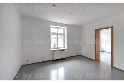 BIGKs - Suhl: OT Schmiedefeld 2 Raum Wohnung, sep. Küche (-;)