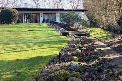 Haus zum Kaufen in Jersbek-Timmerhorn 1.290.000,00 € 292 m²