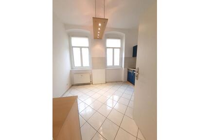 Charmante 2 Zimmer Erdgeschoss WHG mit EBK - Gera Debschwitz