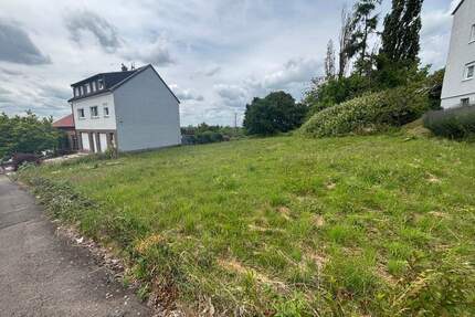 Grundstück in Riegelsberg - 140.000,00&nbsp;EUR Kaufpreis, ca.&nbsp; 0,00&nbsp;m&sup2; in Riegelsberg (PLZ: 66292)