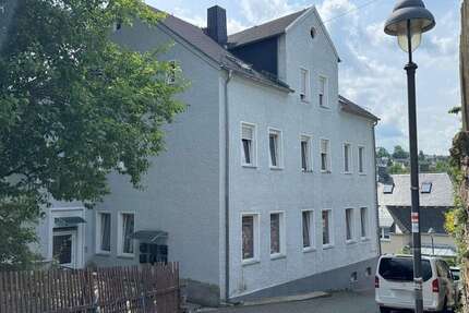 Wohnung zum Mieten in Schneeberg 400,00 € 63.11 m²