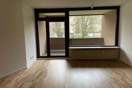 Wohnung zum Mieten in Nürnberg 953,76 € 83.81 m²