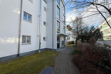 Zentrale Wohnung mit Terrasse und Garten: Barrerefeier Wohnkomfort im Herzen von Ravensburg