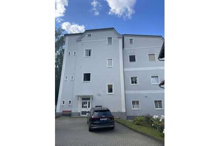 Wohnung zum Kaufen in Gößnitz 55.000,00 € 91 m²