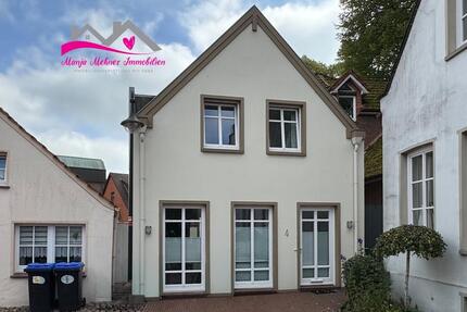 Wohnen im Herzen von Jever – charmantes Einfamilienhaus mit privater Terrasse