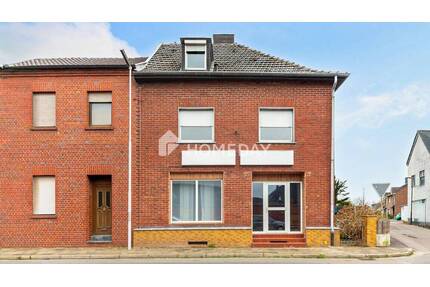 Charmantes Reihenendhaus mit großzügigem Platzangebot und vielfältigen Möglichkeiten - Alsdorf Hoengen