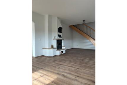 Schöne 3-Zimmerwohnung mit Balkon in 94405 Landau - Landau an der Isar