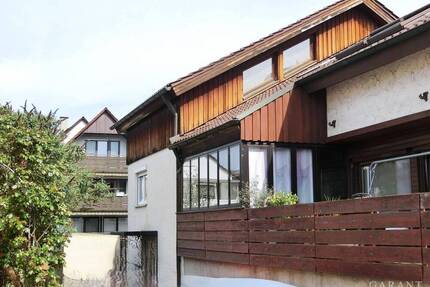 Erstbezug nach Sanierung! Großzügige Doppelhaushälfte mit Gartenanteil, Garage und Dachterrasse - Deizisau