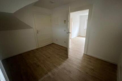 Zu vermieten: Helle 3-Zimmer-Wohnung in Coswig OT Neusörnewitz