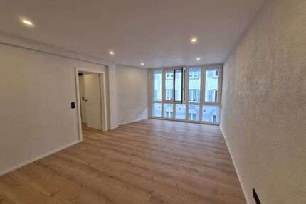 Wohnung zum Mieten in Esslingen 890,00 € 55 m²