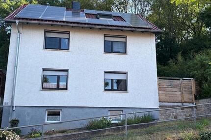 Einfamilienhaus mit Scheune, Carport,& PV Anlage - Schenklengsfeld