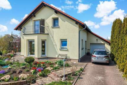 Haus zum Kaufen in Wettin-Löbejün 395.000,00 € 149 m²