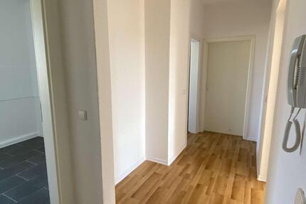 + Über wenige Stufen in Ihr neues Zuhause + - Forst (Lausitz)