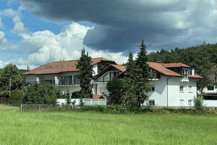 Wohnung zum Mieten in Hofheim 900,00 € 81 m²