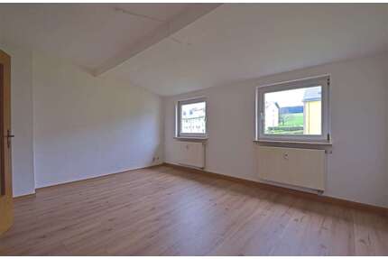 Wohnung zum Mieten in Grünhain 245,00 € 49 m²