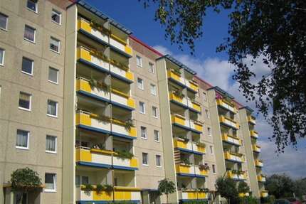 Wohnung zum Mieten in Gera 406,52 € 70.09 m²