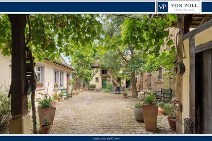 Haus zum Kaufen in Albig 785.000,00 € 358.78 m²