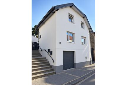 Modernisiertes Haus mit Garten & Garage – 70 m² - Eschweiler