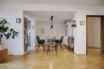 Wohnung zum Kaufen in Hilden 285.000,00 € 86 m²