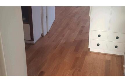 2 ZkB Dachgeschoss Wohnung - 590,00&nbsp;EUR Kaltmiete, ca.&nbsp; 45,00&nbsp;m&sup2; in Bielefeld (PLZ: 33611) Schildesche