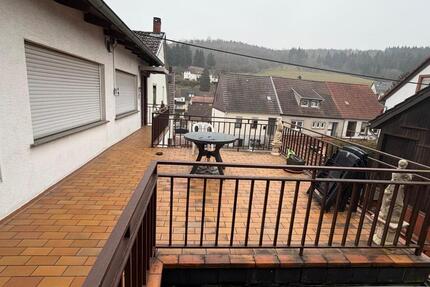 2 Zimmer Terassenwohnung im Altbau, mit Autostellplatz - Rammelsbach