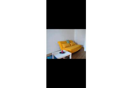 Praxisraum zu vermieten - 400,00&nbsp;EUR Kaltmiete, ca.&nbsp; 15,00&nbsp;m&sup2; in Rosenheim (PLZ: 83022) Innenstadt