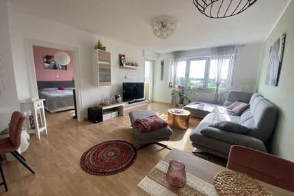 Wohnung zum Kaufen in Nürnberg 180.000,00 € 60 m²